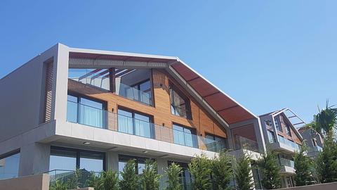 Til salg: Luksuriøs 7-værelses villa i Buyukcekmece, Istanbul med havudsigt
