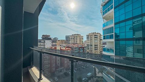 Airbnb-vennlig 1+1 leilighet 200m fra Alanya strand