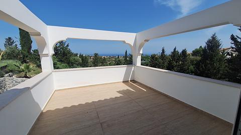 Invester i en luksuriøs villa beliggende i Kyrenia Cypress
