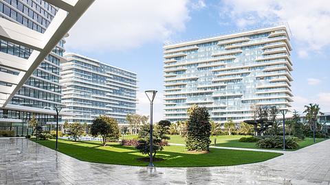 Til salg: Lejligheder i Zeytinburnu Istanbul med indendørs pool og havudsigt, 1-4 værelser
