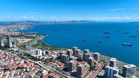 For Sale: Istanbul Apartment with Gym, Pool, and Sea View - 4, 5 Bedroom Options