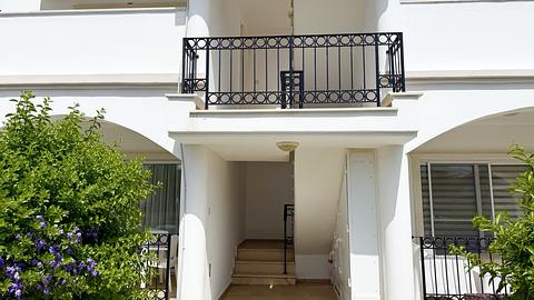 Potpuno Namješten Penthouse s 3 Spavaće Sobe, Krovnom Terasom i Vanjskim Roštiljem