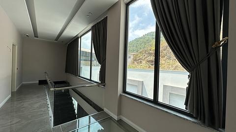 Вілла на пагорбі Аланії з 5 спальнями на продаж, що пропонує вигляд на море та громадянство