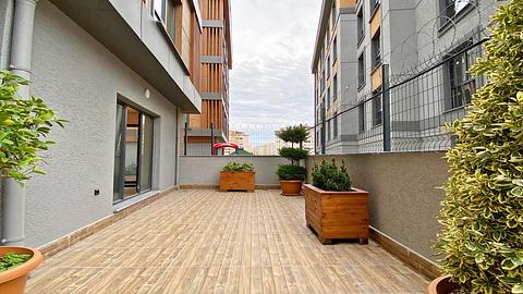 Istanbul Beylikdüzü'nde Akıllı Ev Konforunda Satılmakta Olan 2+1 Daire