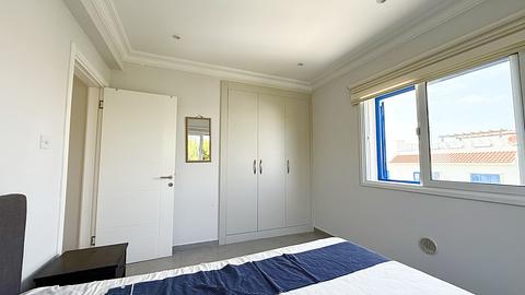 Potpuno Namješten Penthouse s 3 Spavaće Sobe, Krovnom Terasom i Vanjskim Roštiljem