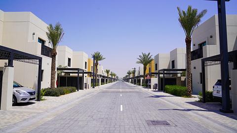 Przestronne i luksusowe kamienice w Al Rahmaniya, Sharjah
