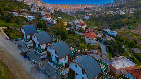 Villa til salg i Alanya Tepe: 5 soveværelser med statsborgerskabsmulighed