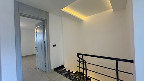 3+1 Duplex med Have til Salg i Alanya | Privat Have