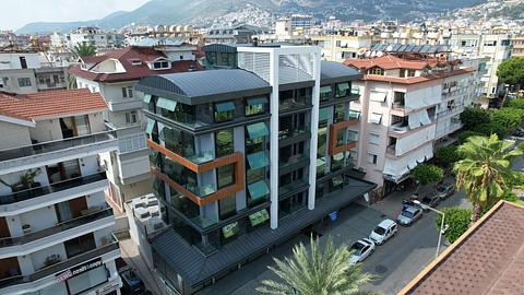 Alanya Central 1 Værelses Lejlighed til Salg med Nær Strandadgang